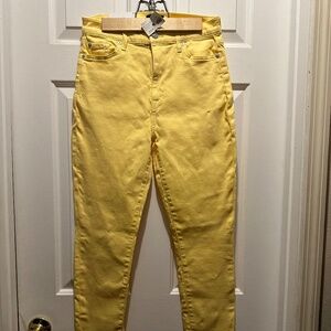 7 For All Mankind yellow pant size 29